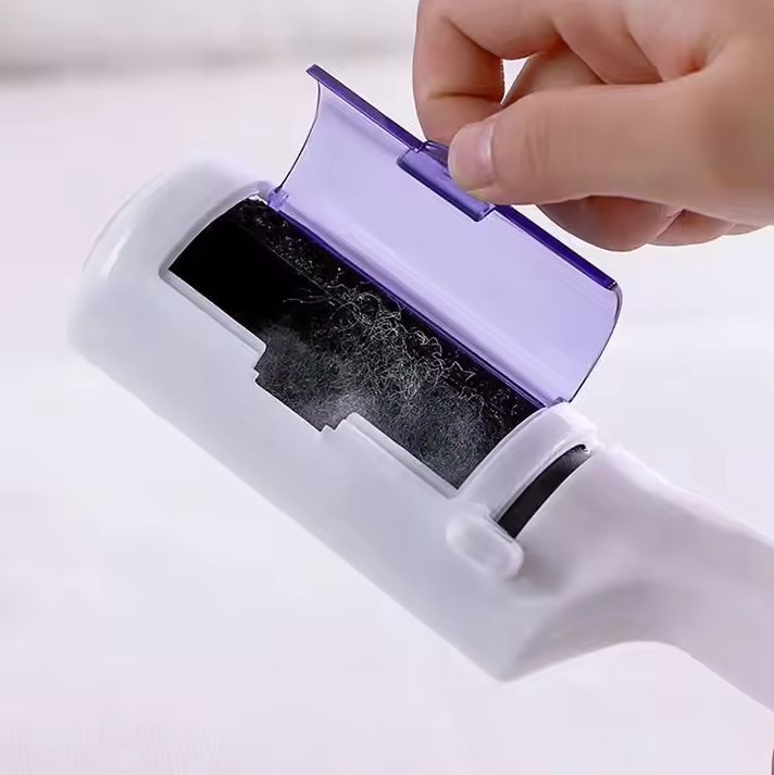 Reusable Pet Hair Remover for Furniture and Clothing